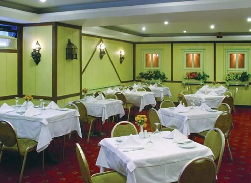 Erboy Hotel Istanbul Sirkeci 4*,