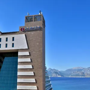 Ramada Plaza Hotell Antalya